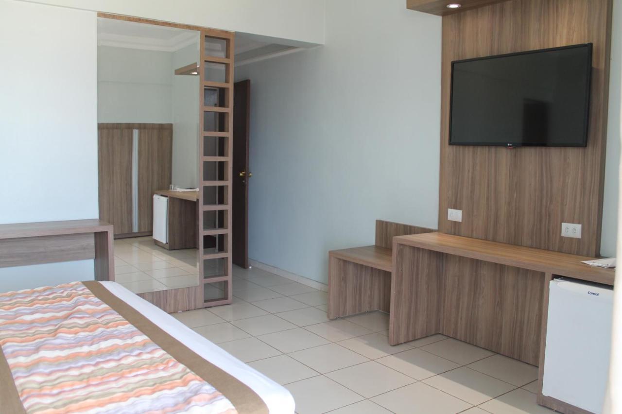 Mato Grosso Palace Hotel Куаба Екстериор снимка