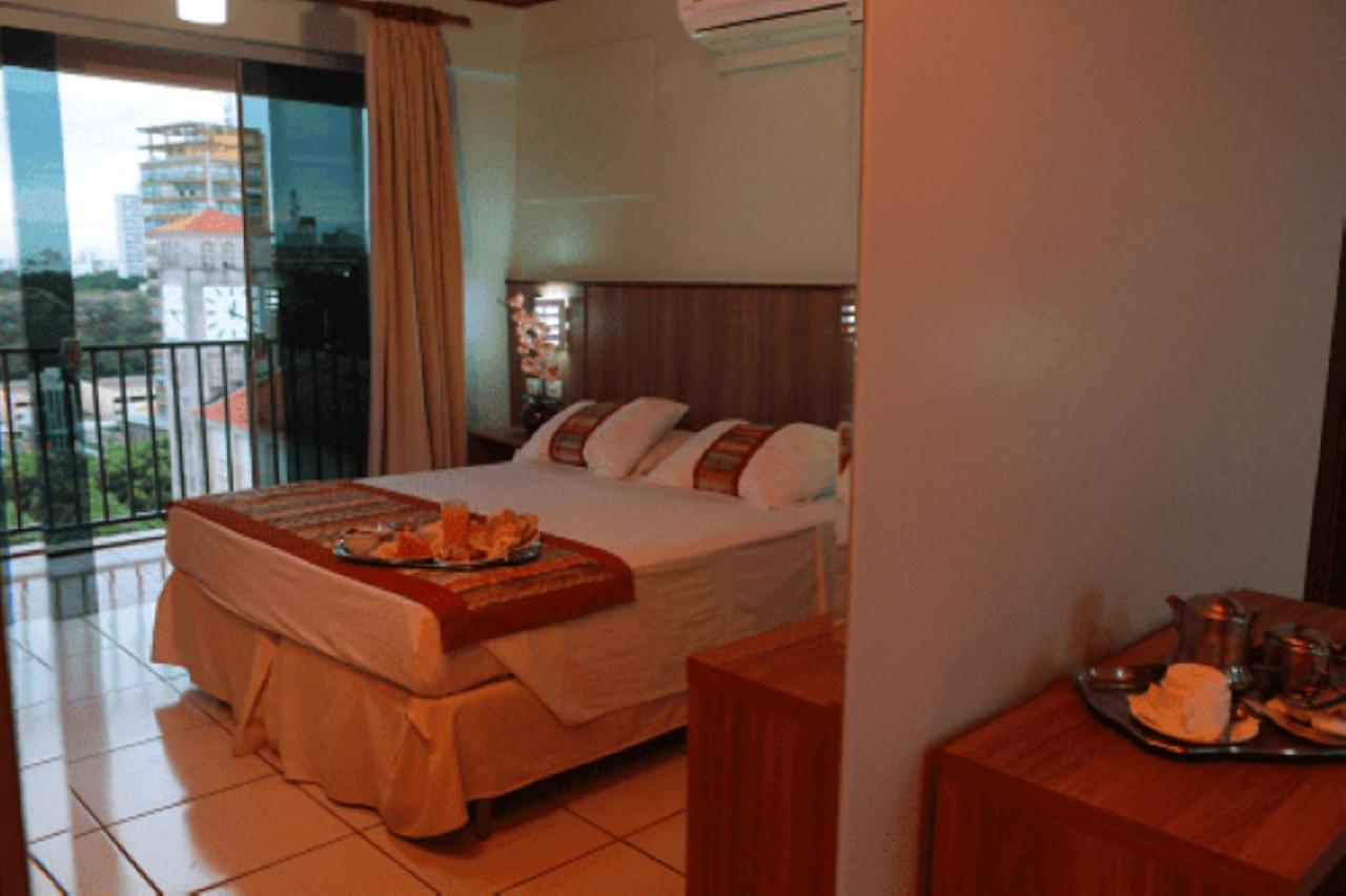 Mato Grosso Palace Hotel Куаба Екстериор снимка