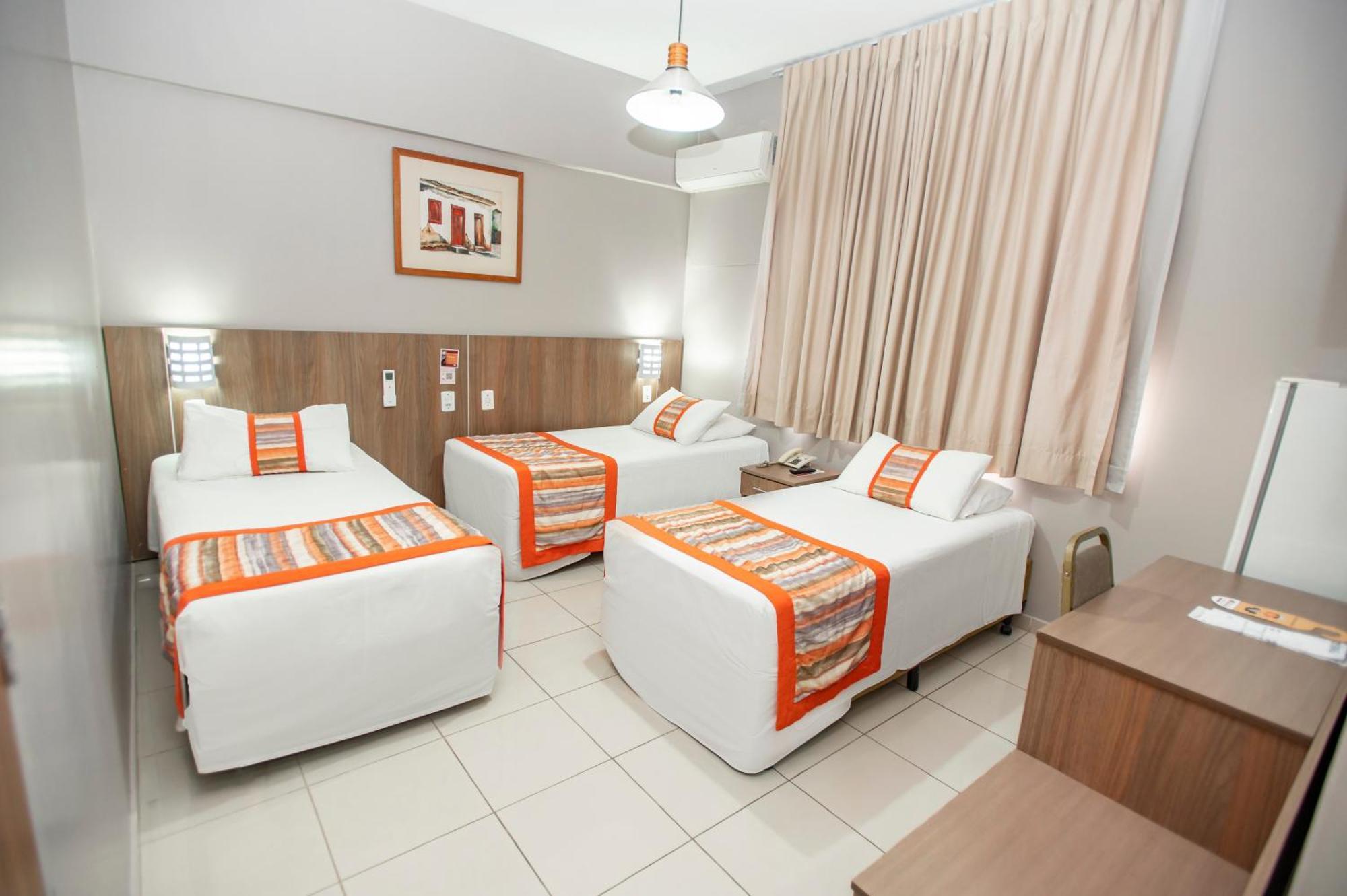 Mato Grosso Palace Hotel Куаба Екстериор снимка
