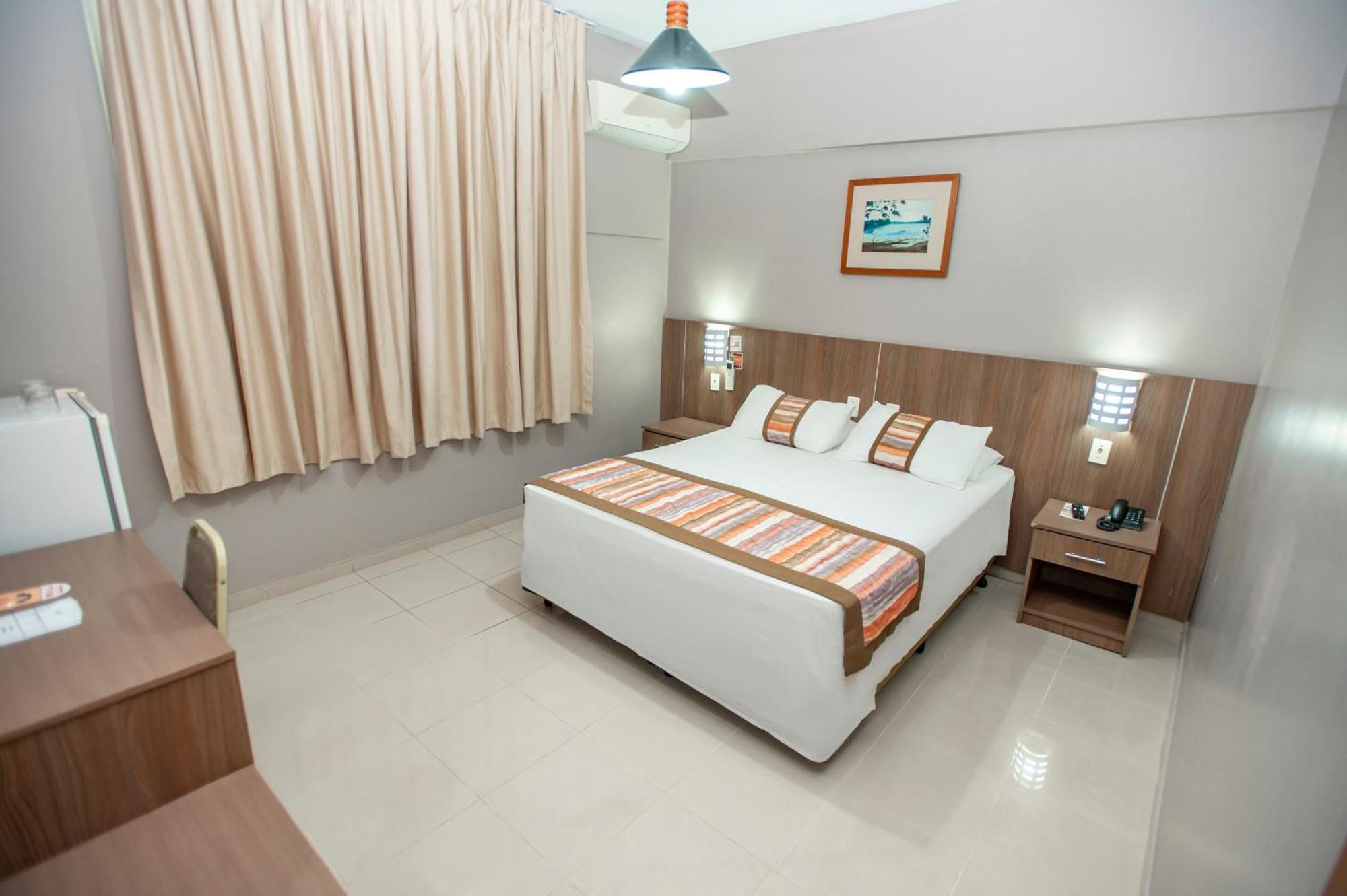Mato Grosso Palace Hotel Куаба Екстериор снимка
