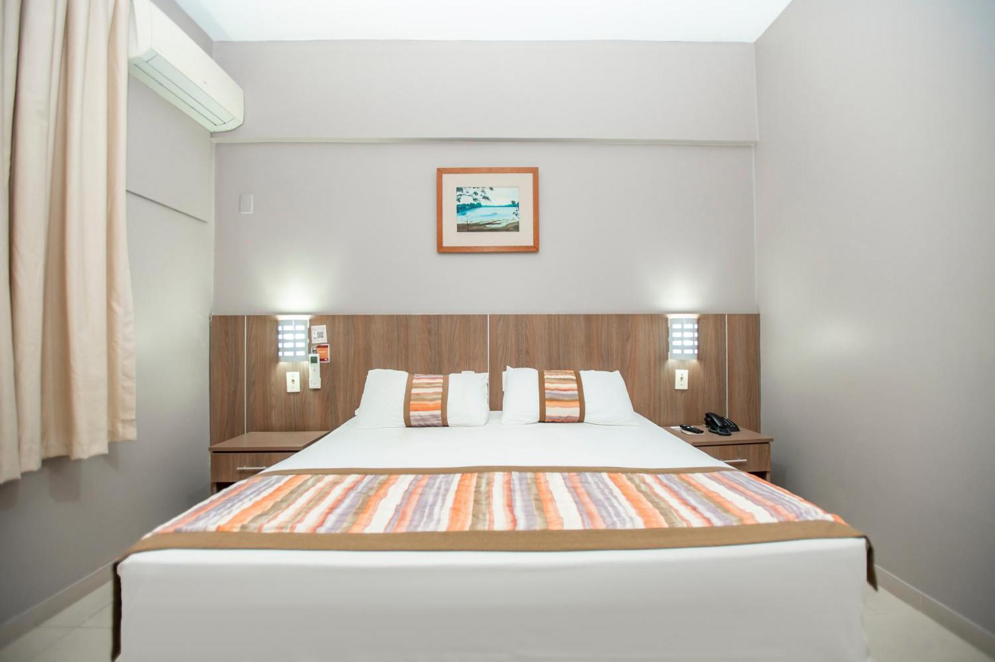 Mato Grosso Palace Hotel Куаба Екстериор снимка