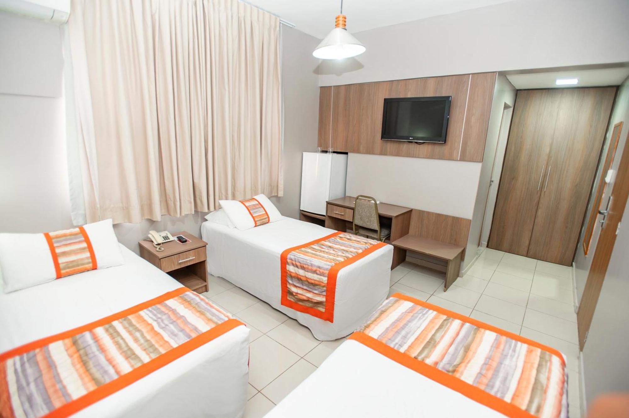 Mato Grosso Palace Hotel Куаба Екстериор снимка